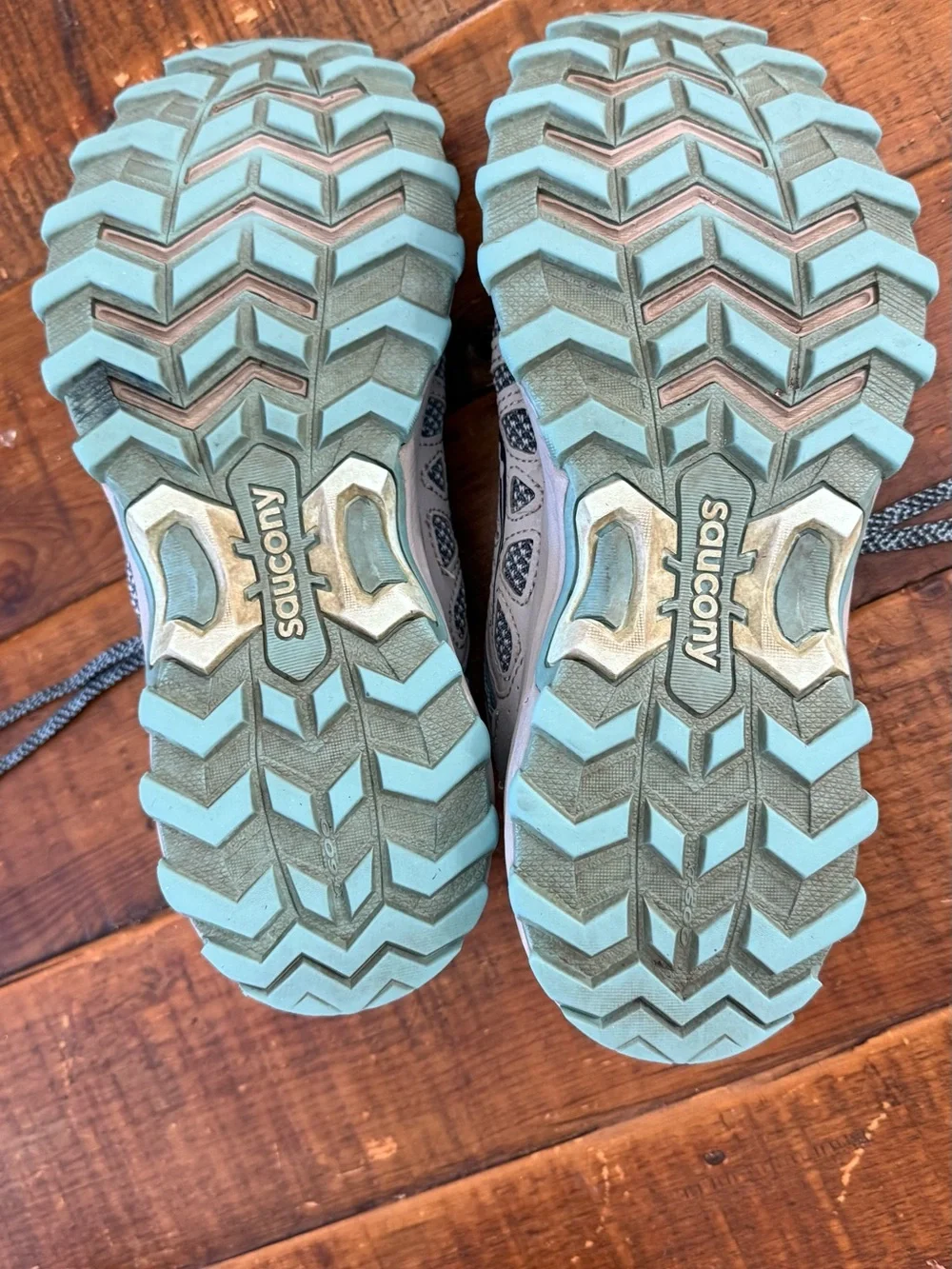 Saucony Trail Running Shoes Women’s Gray Blue Hiking Outdoor Sneakers Size 9.5
